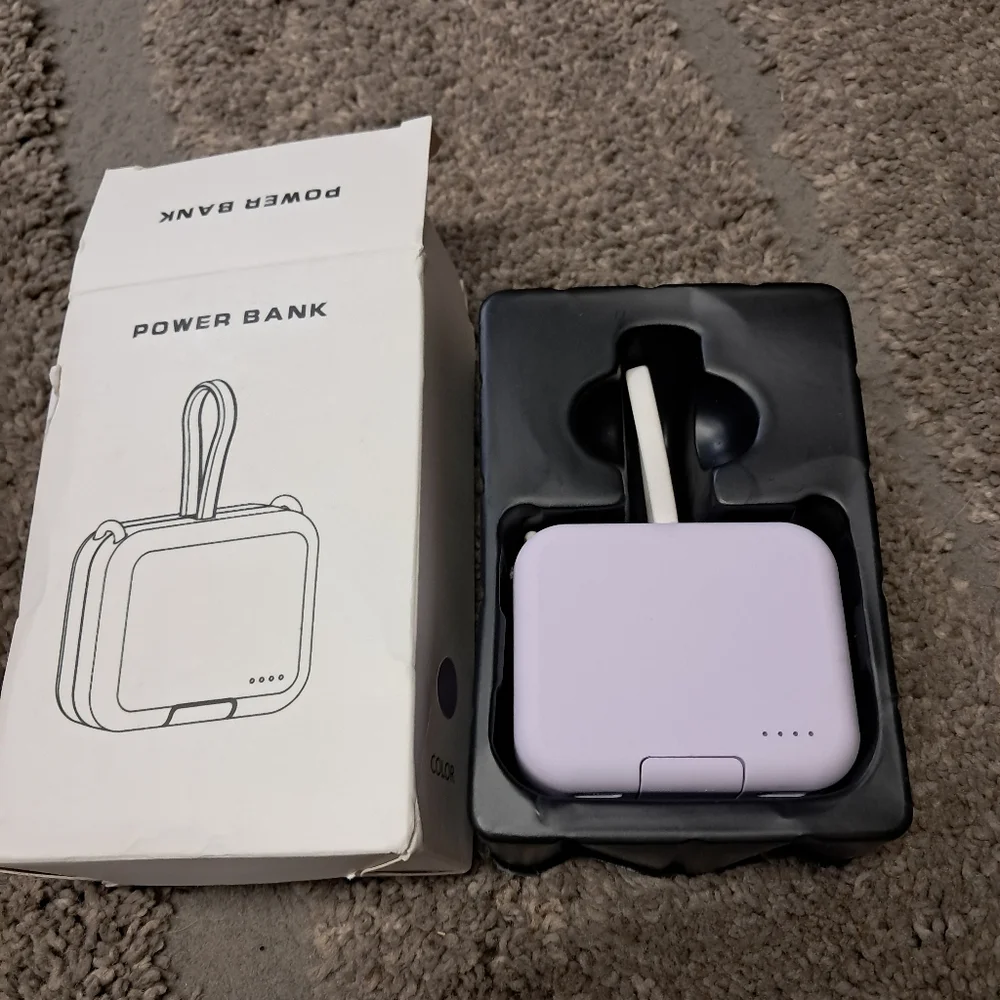 Smart Phone Car Holder, 360 Free Rotating Phone Holder, & Power Bank